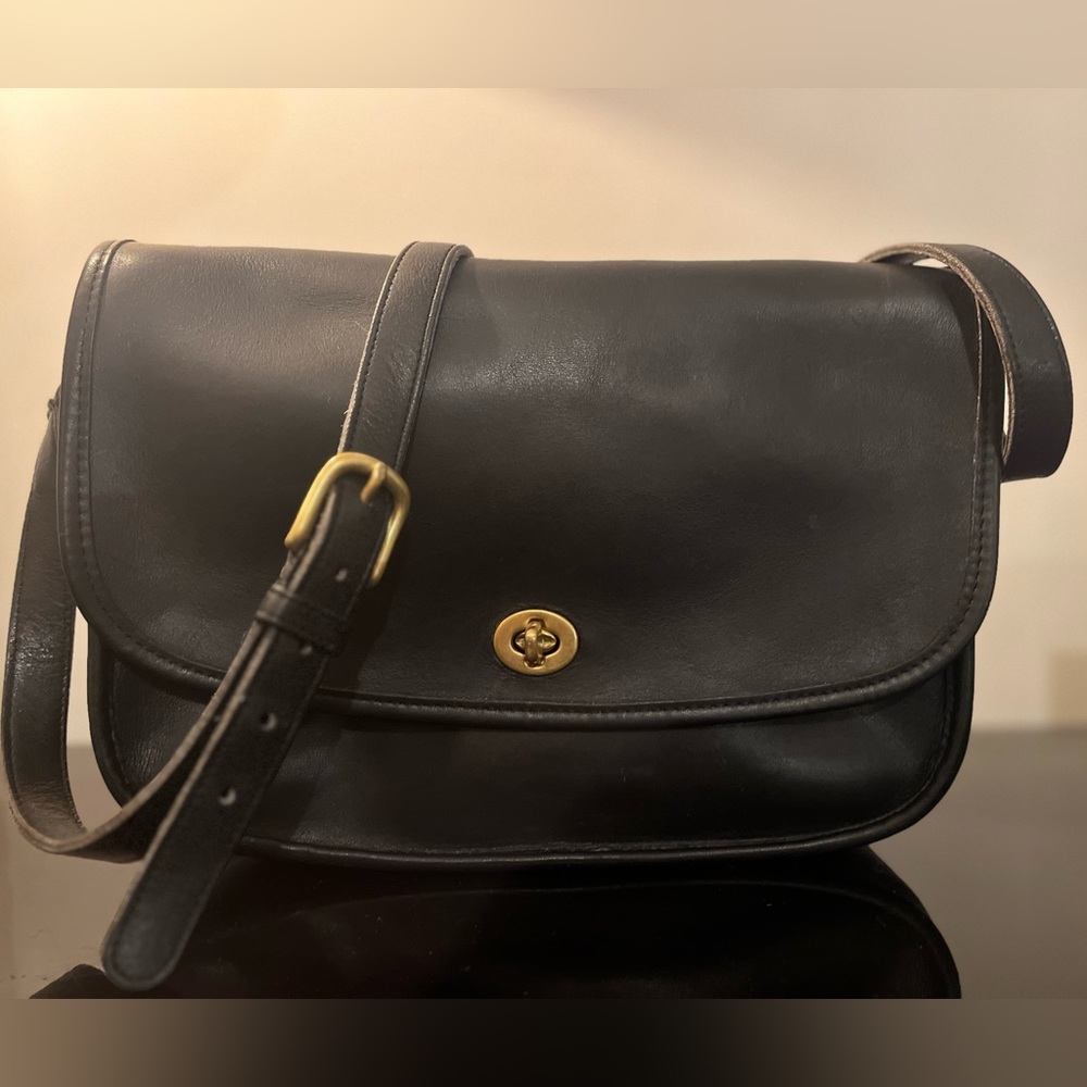 Vintage Coach City Bag